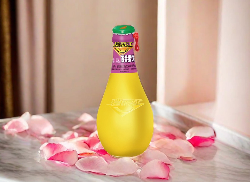 瑞丽江百香果汁饮料，源自大自然的馈赠，尽享纯正果汁之美