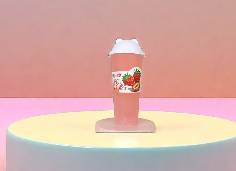 益聪元经典草莓汁，酸甜可口，唤醒味蕾的甜蜜诱惑